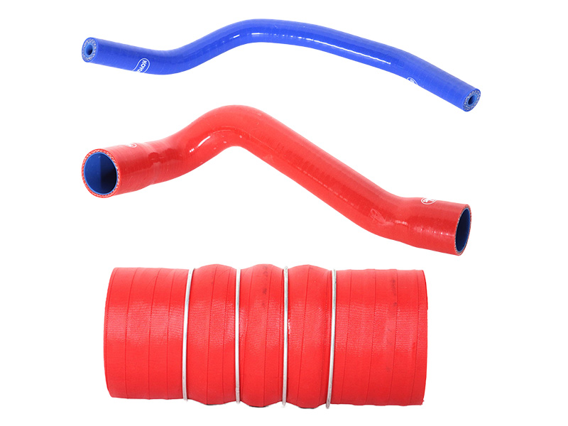 Driving Excellence: The Indispensable Role of Silicone Hoses in Automotive Fluid Transmission